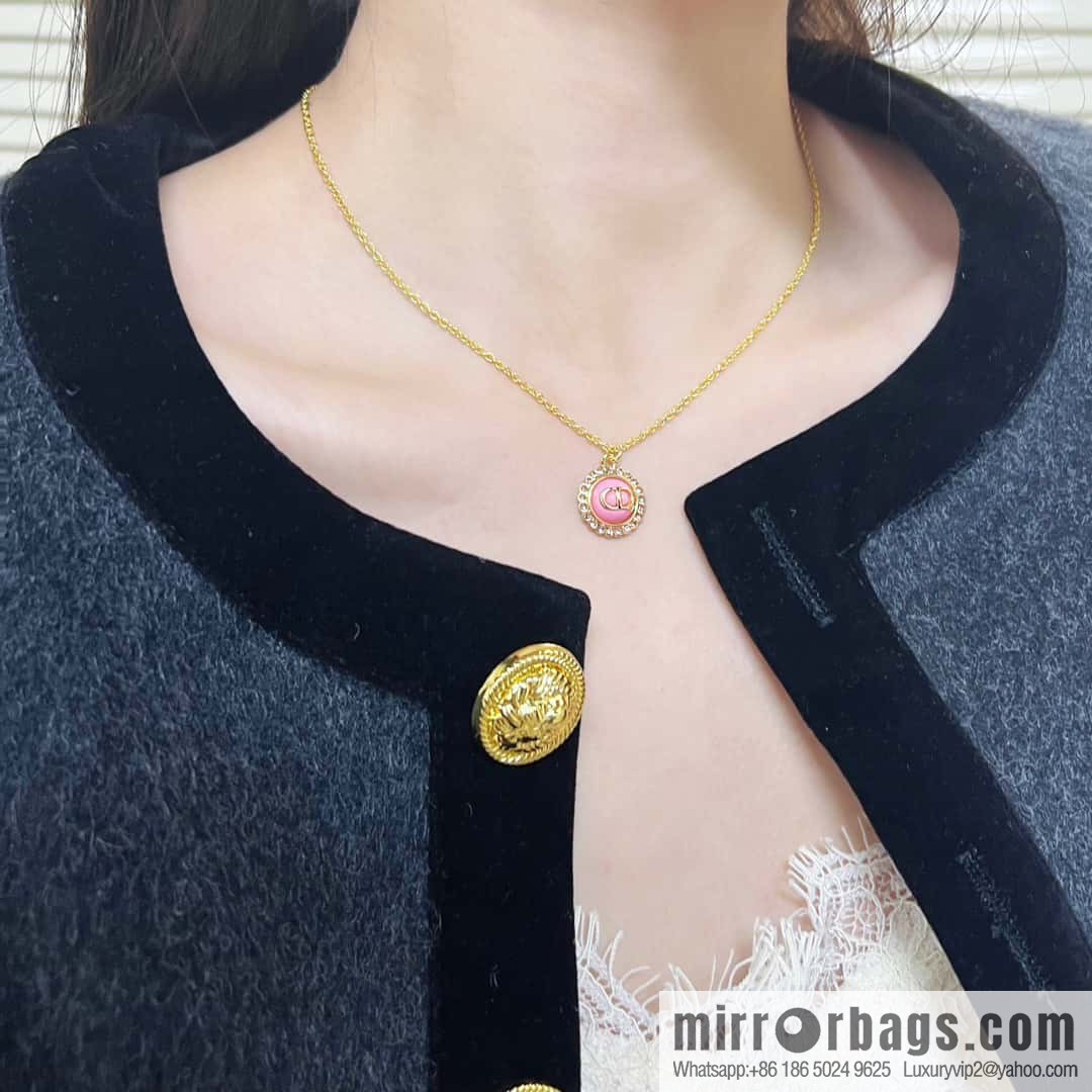 New ☑️ DIOR black pink CD necklace