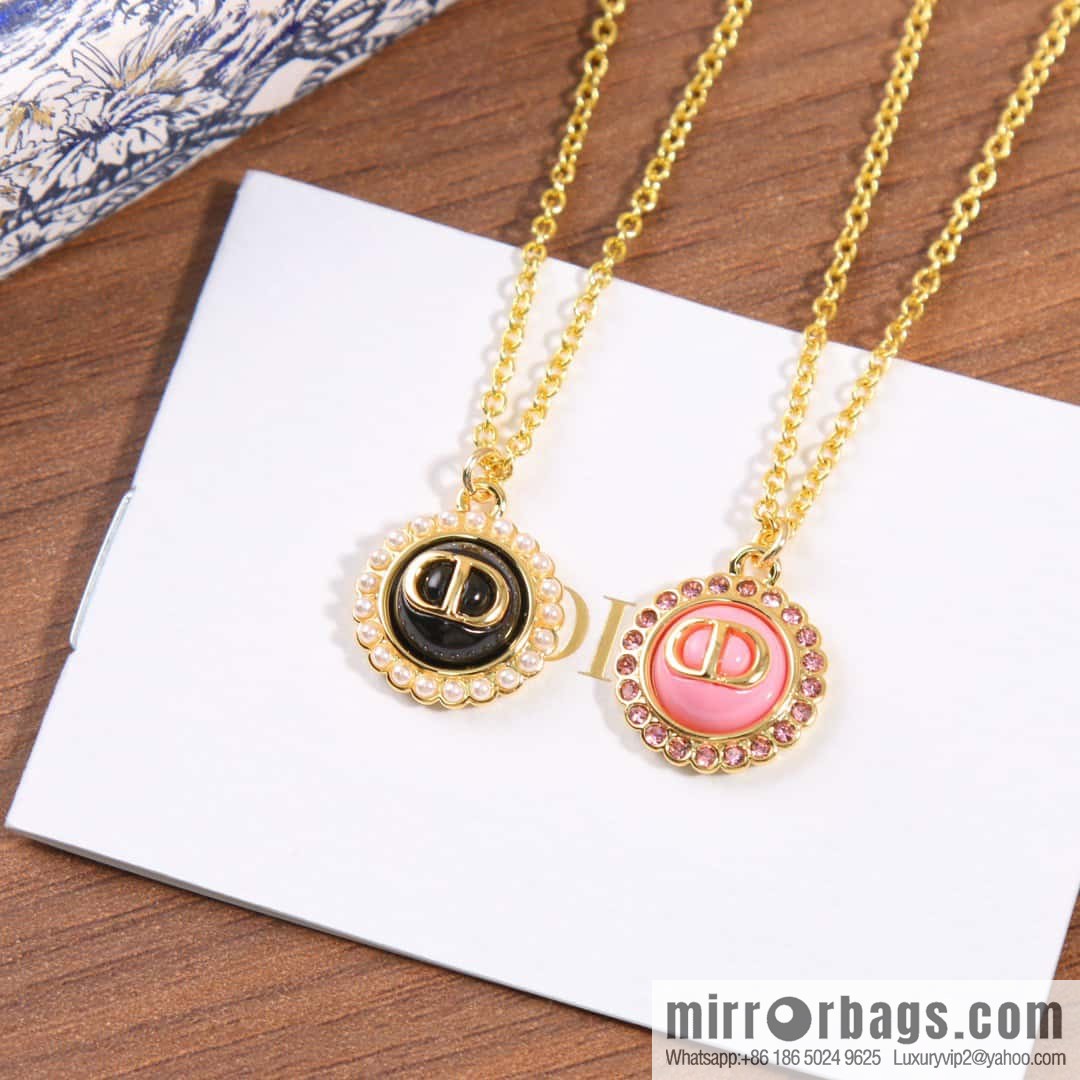 New ☑️ DIOR black pink CD necklace