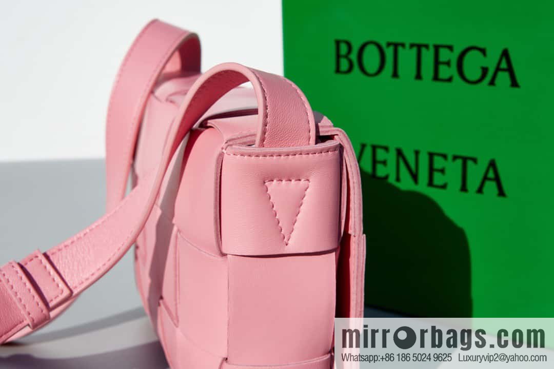 Bottega Veneta Code: 80820 #cassette bag pink