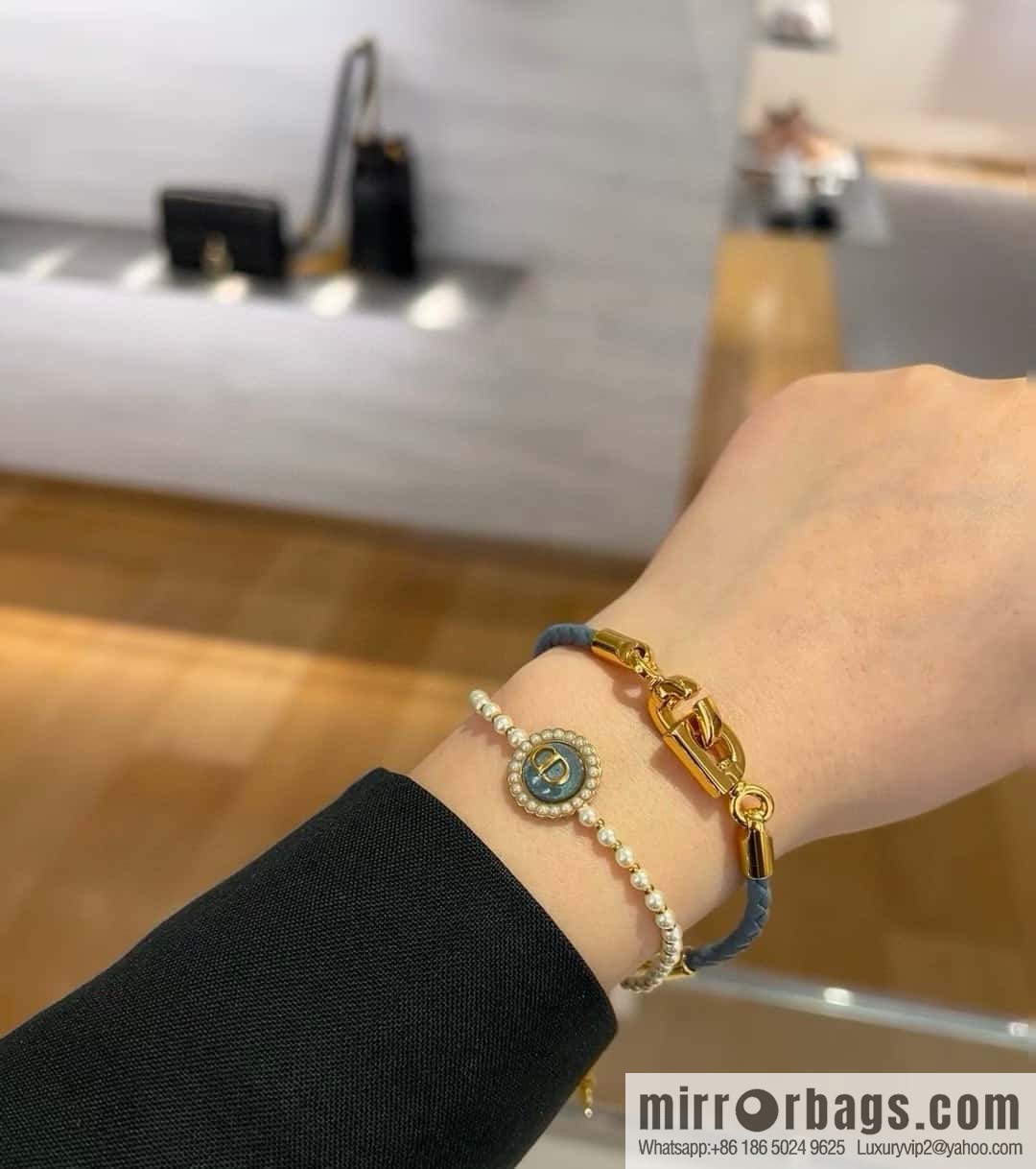 ❗️New ❗️ Dior Gold CD LOCK Bracelet Hand Rope