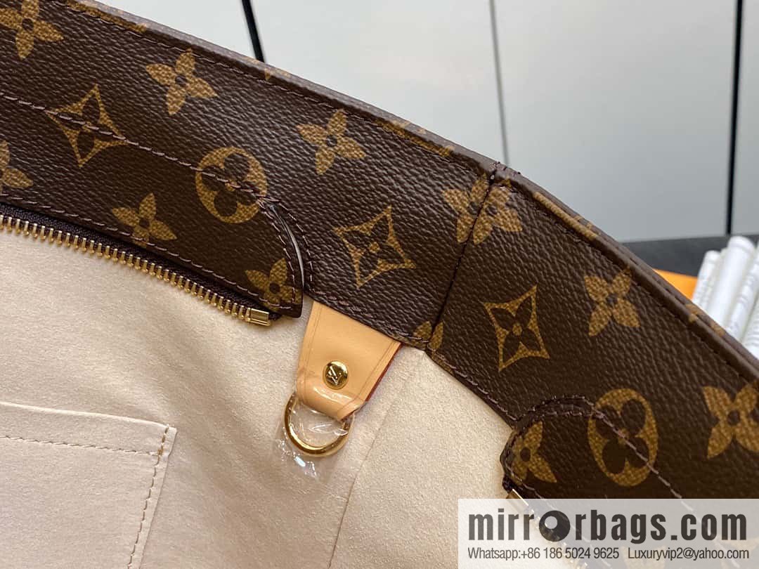 [Boutique‑grade] M51155 monogram yellow leather, medieval bag series Vivian large handbag 51172 VivianCc vegetable basket out of print medieval bag Vivian