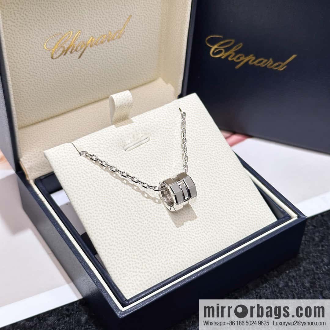 ❗️New ❗️ [Style] Chopard ICE CUBE Glossy Necklace
