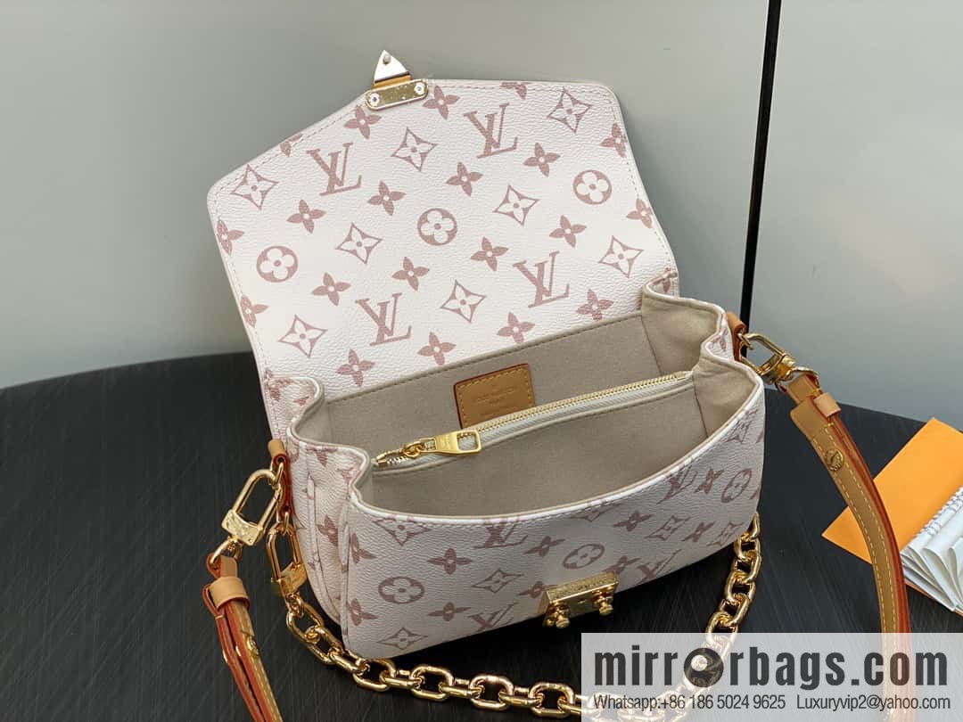 [Boutique‑grade] M46914 white flower M46279 mailman bag series LV mailman bag out of small East West Métis handbag