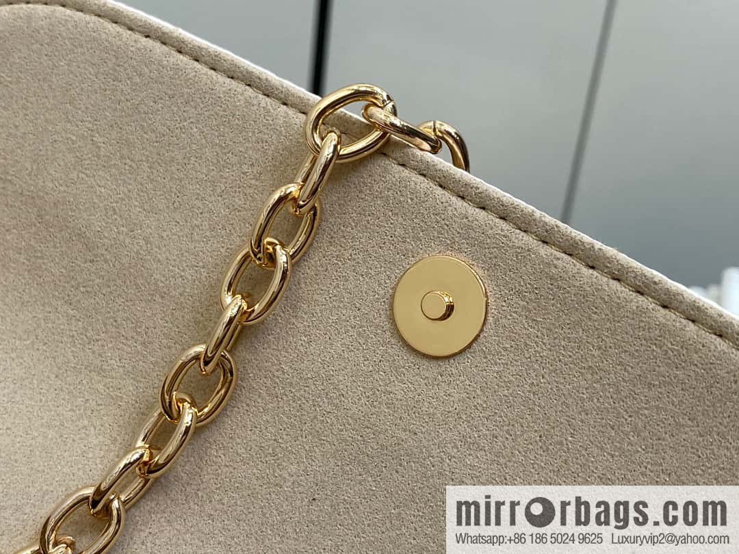 [Boutique‑grade] M83091 white flower M81911 chain bag series Wallet On Chain Ivy handbag