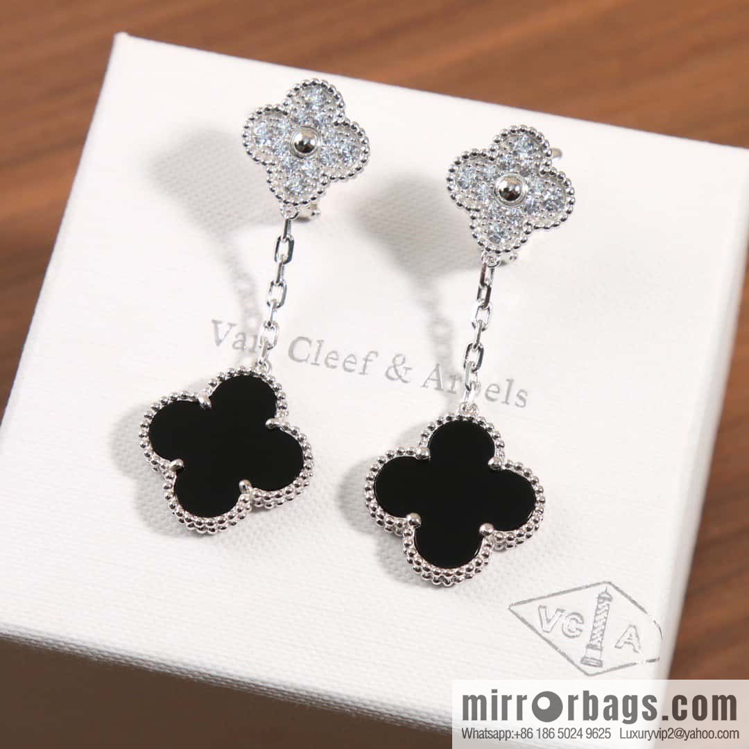 Van Cleef & Arpels Magic Alhambra Black Agate Clover Earrings Earrings