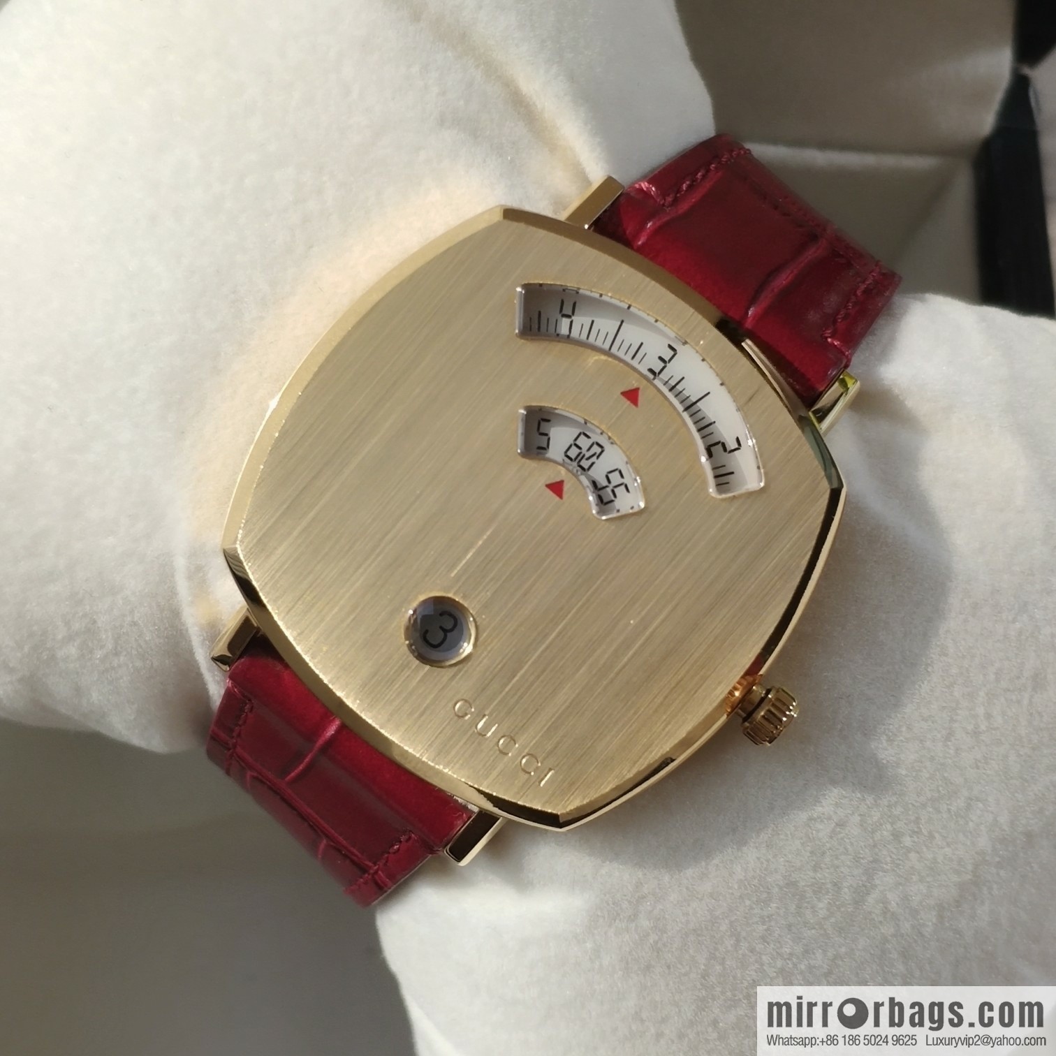 Gucci GUCCl's latest 316L stainless steel calfskin strap watch