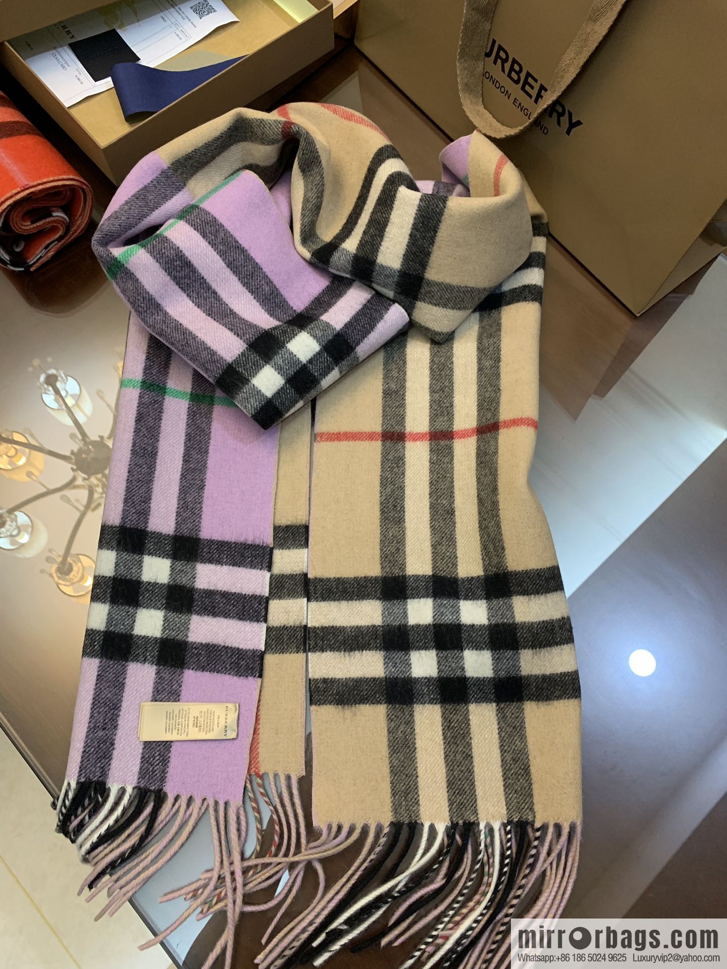 Burberry Burberry Scottish Worsted Cashmere Scarf