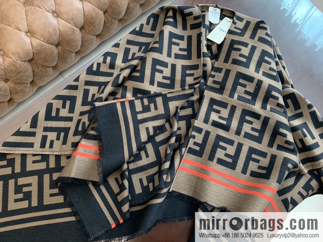 FENDI Fendi 95% wool + 5% silk FD alphabet jacquard cape