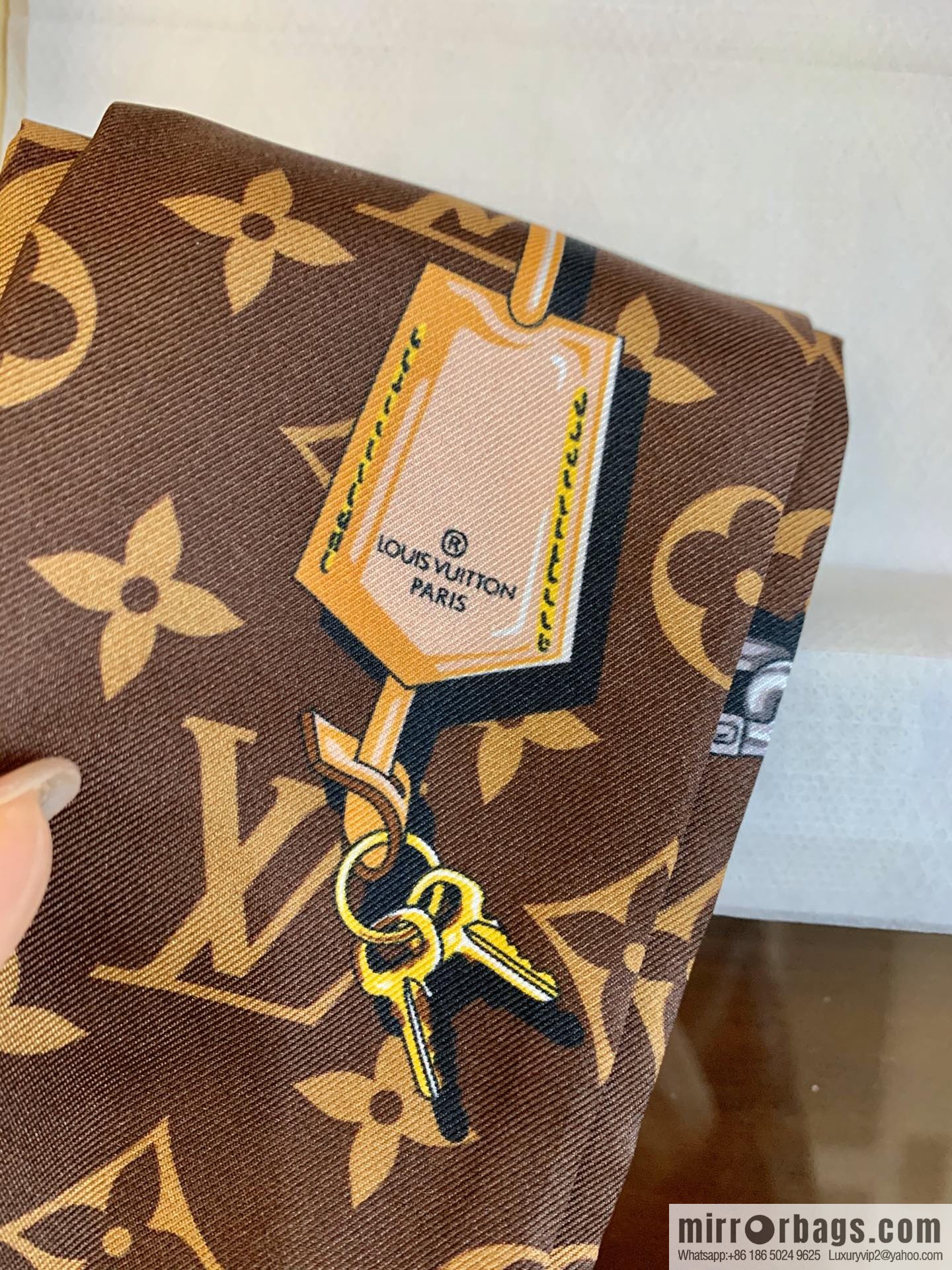 LV Louis Vuitton MONOGRAM CONFIDENTIAL Band M78655
