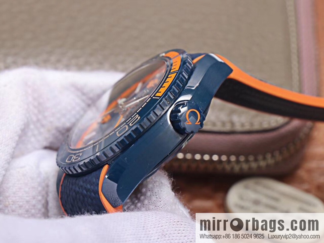 VS New Product: Ceramic Deep Sea Blue Ceramic 8906 Automatic Mechanical Movement Watch