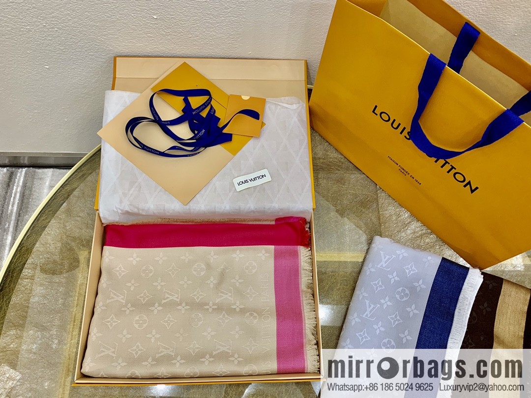 LV Louis Vuitton On The Edge Monogram Wool Mulberry Silk Blended Shawl M76371 M76465 M76372