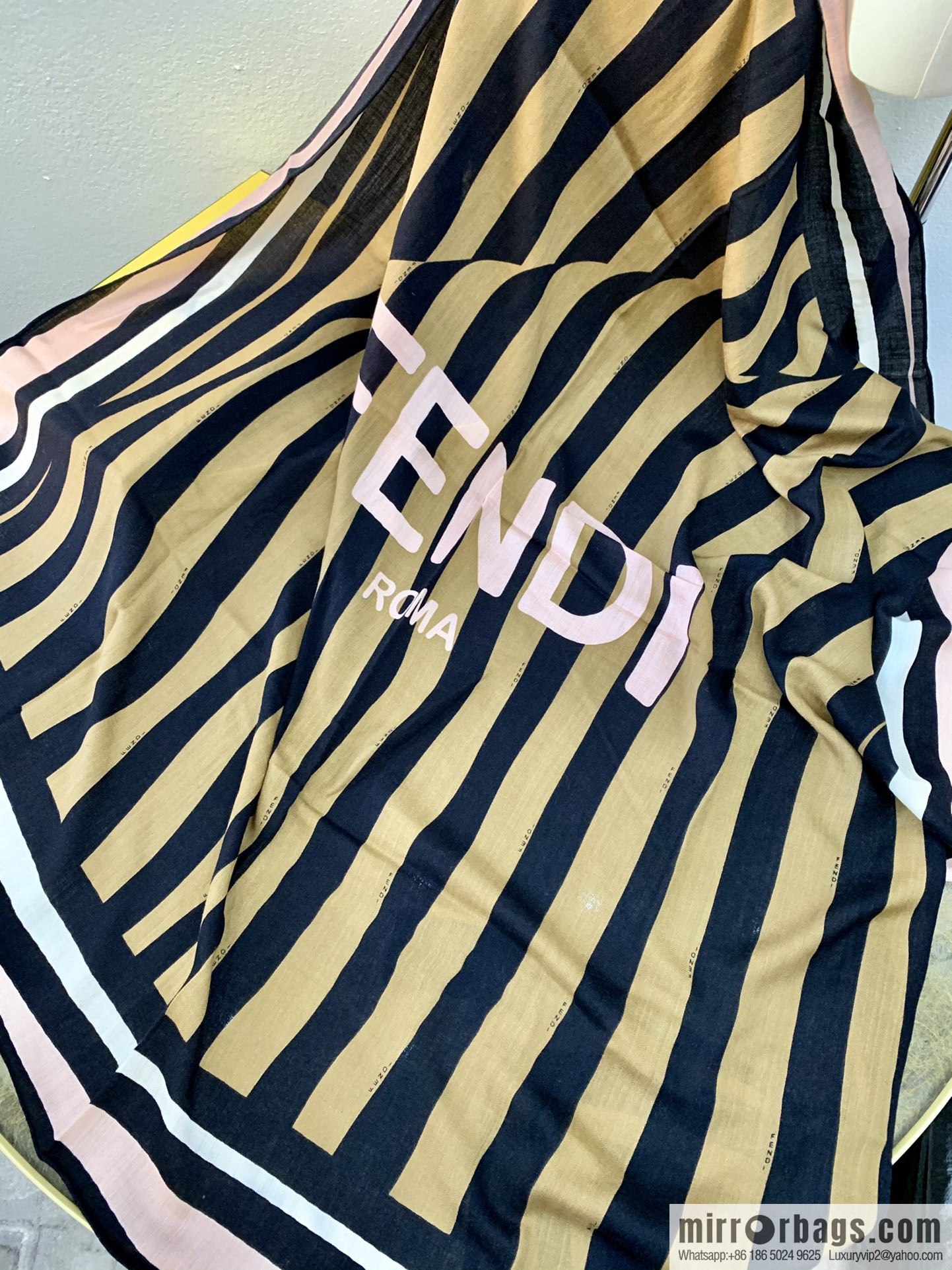 FENDI Fendi top herringbone silk cashmere square scarf