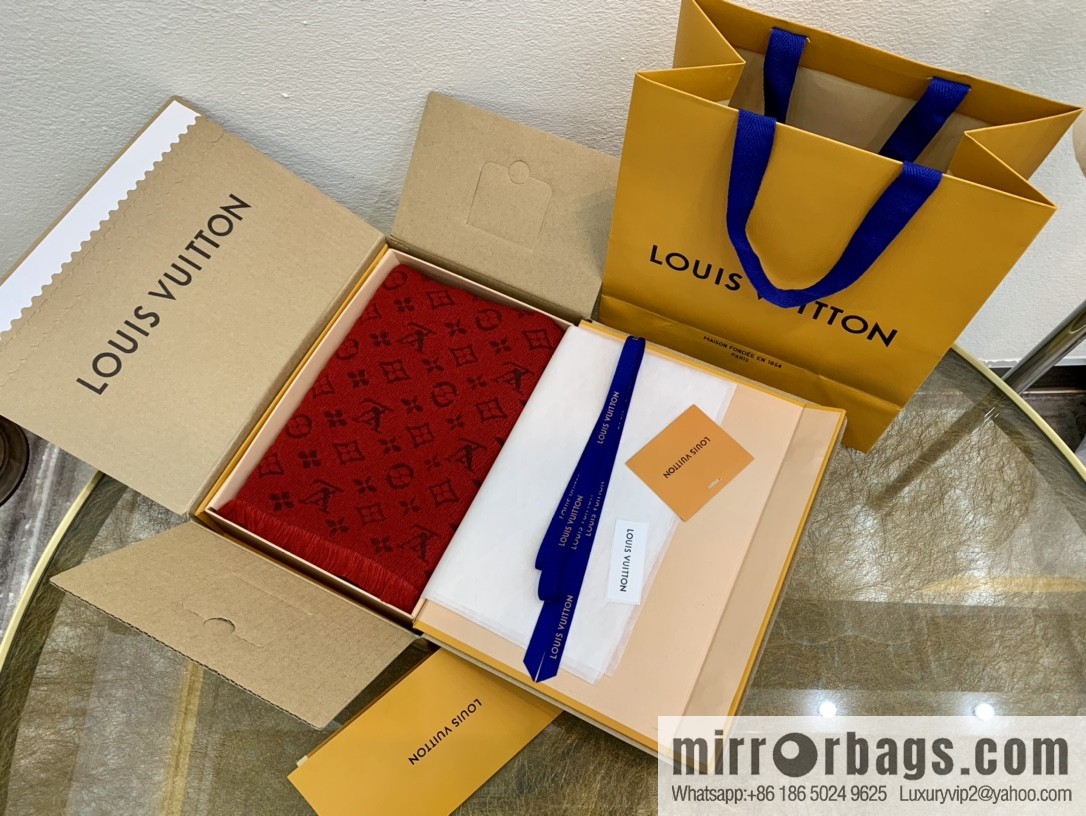 LV Louis Vuitton 100% wool men's wool scarf m78526