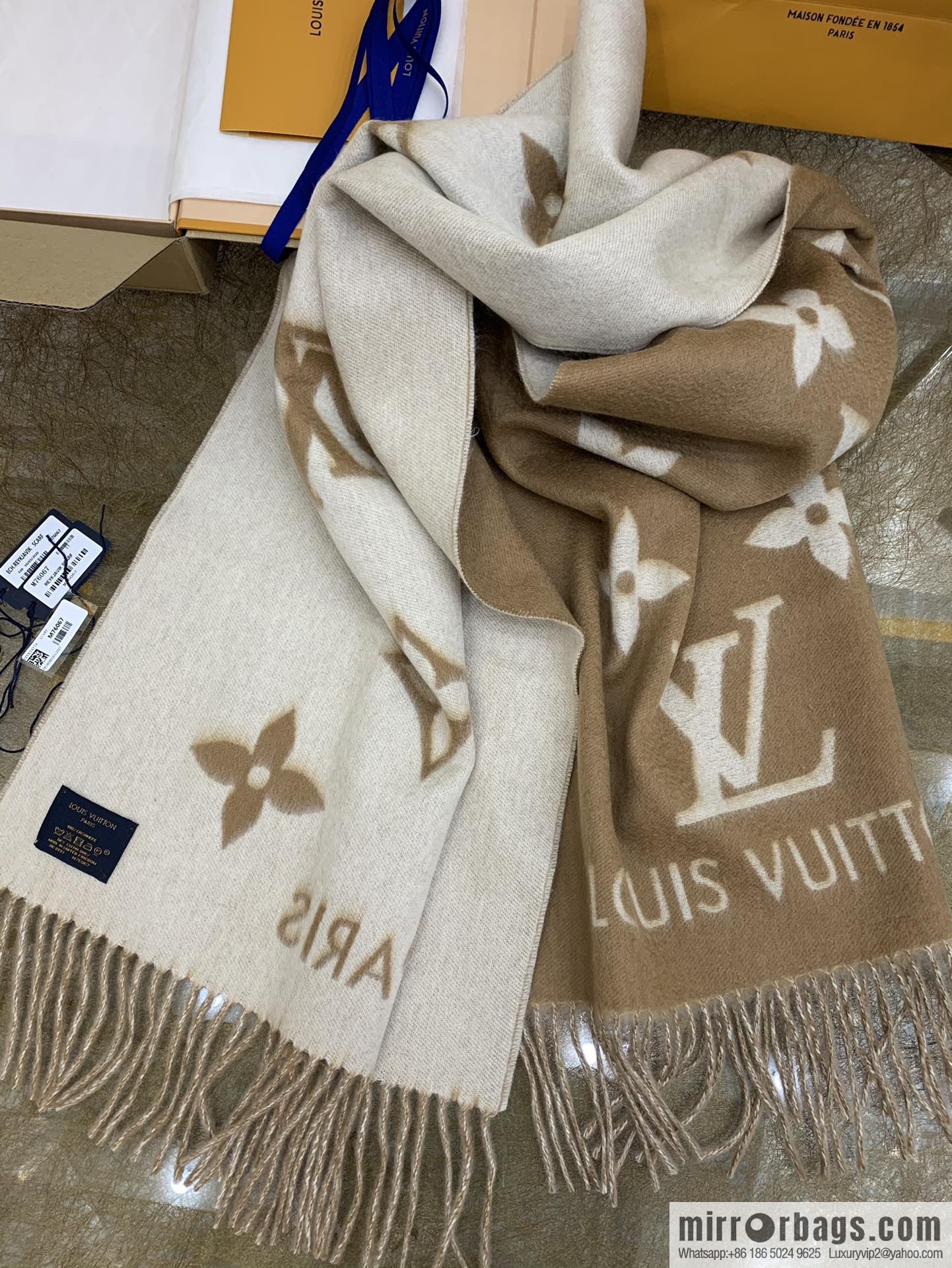 LV Louis Vuitton fringed trim 100% cashmere Reykjavik scarf M75704 #M75505 #M71040 #M71041 #M76637 #M76067