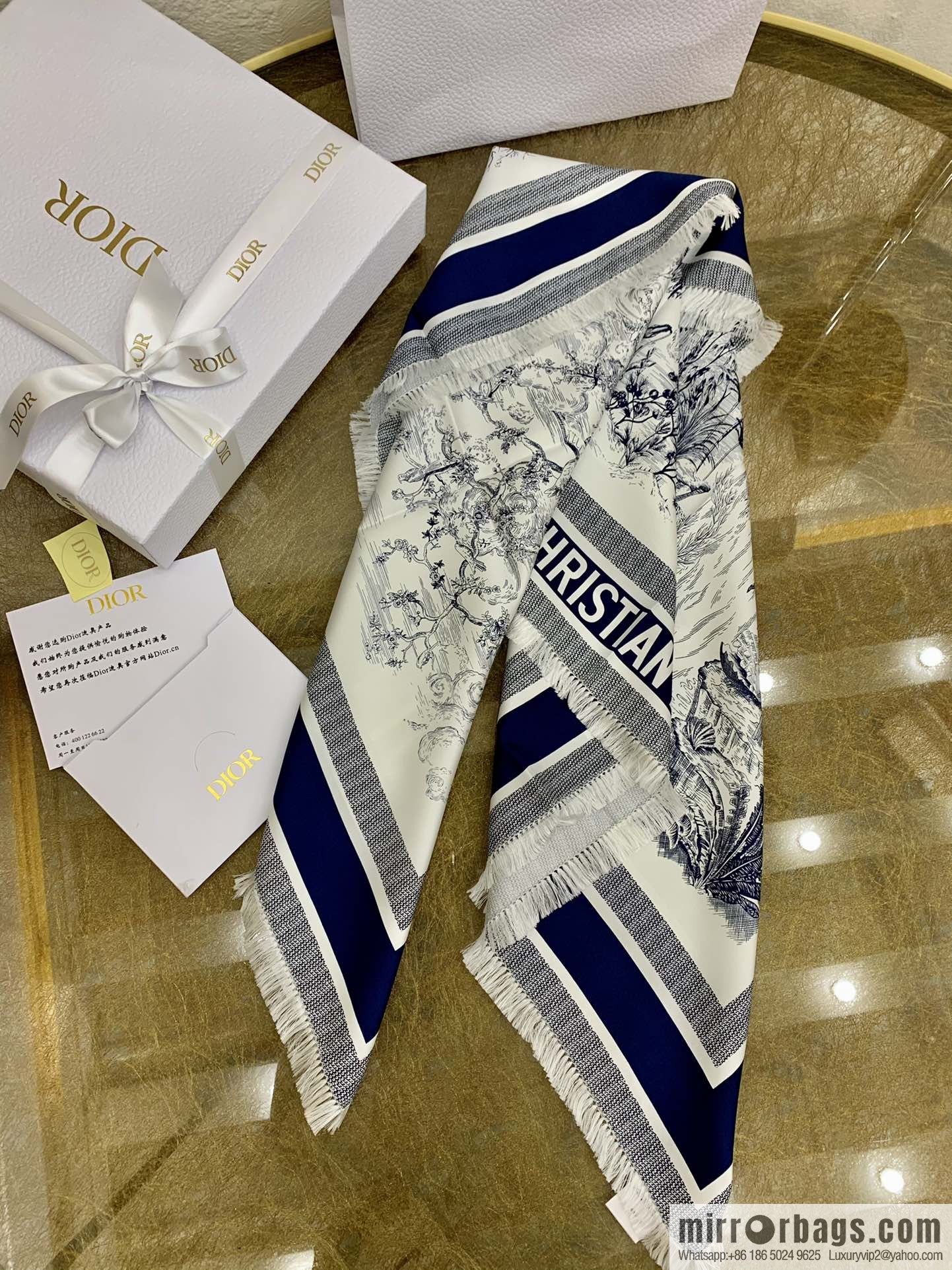 Dior 21 spring new silk square scarf