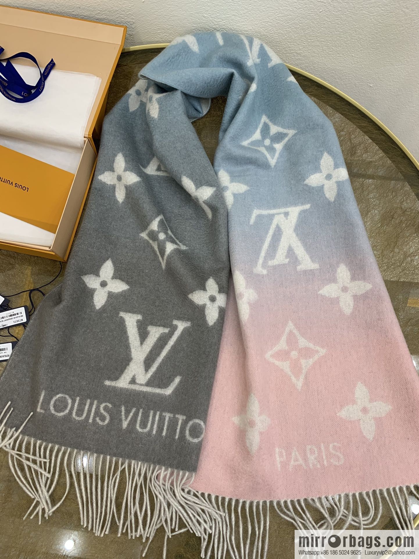 LV Louis Vuitton Pure Cashmere Reykjavik Gradient Scarf M70868 M70869 M73675