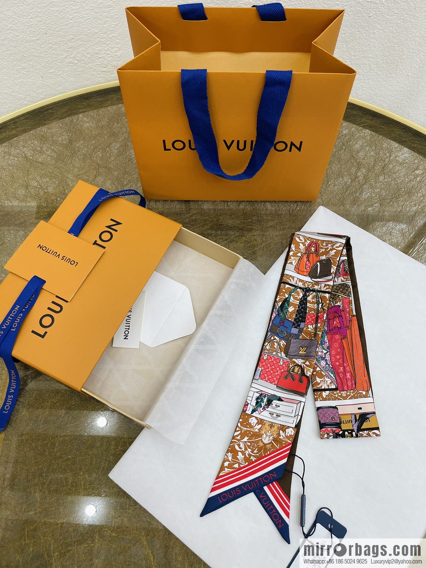 LV Louis Vuitton 100% silk Privé BB headband M76111