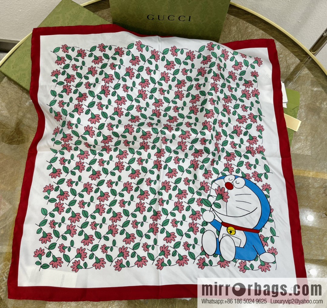 GUCCIxDoraemon joint 100% silk square scarf