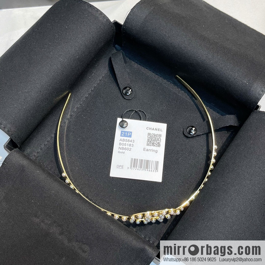 New Chanel double c pearl headband