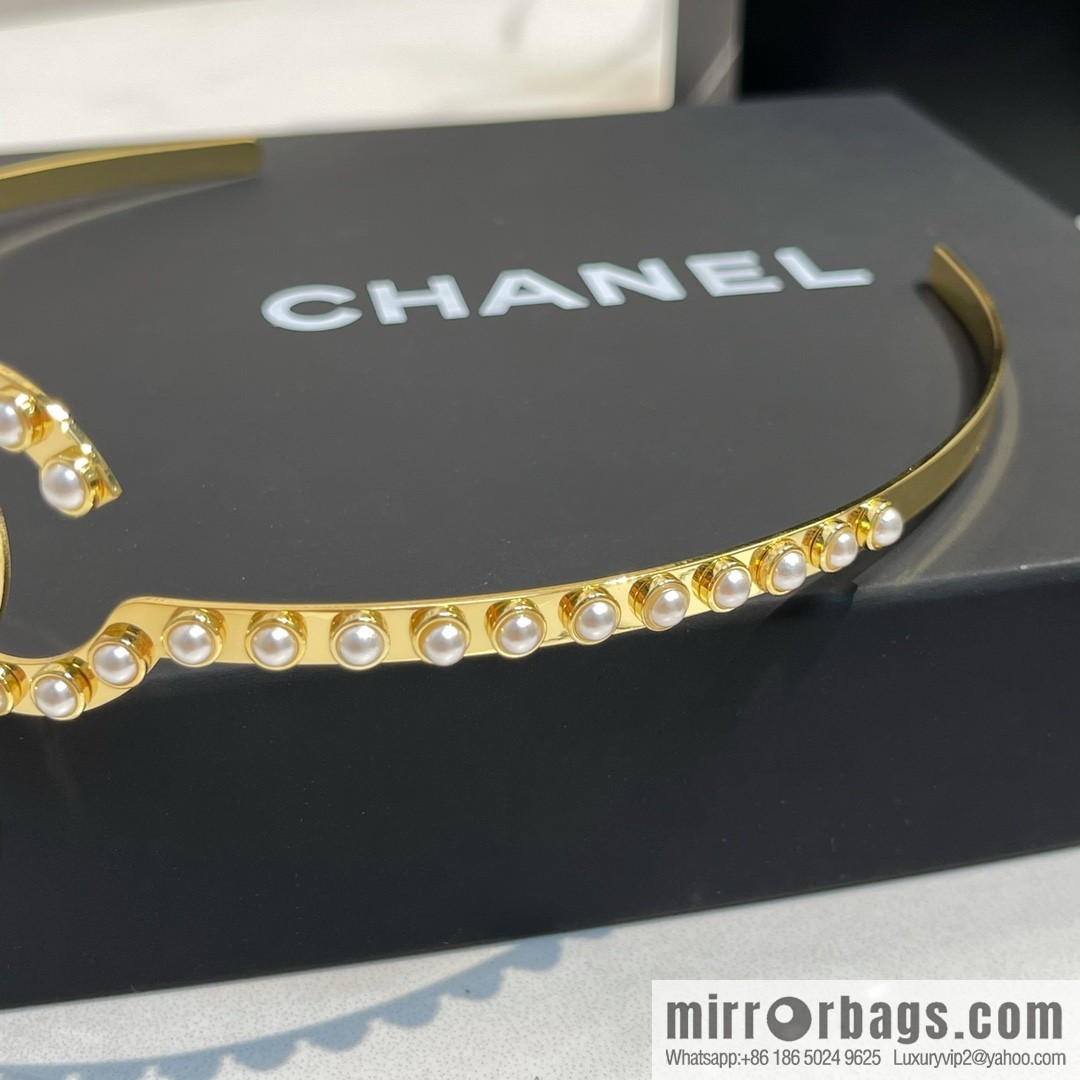 New Chanel double c pearl headband