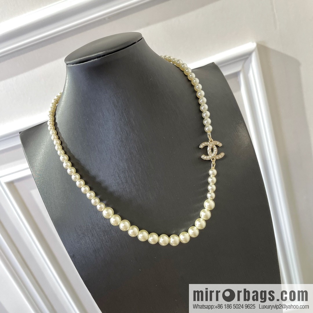 2021 new Chanel double c pearl necklace
