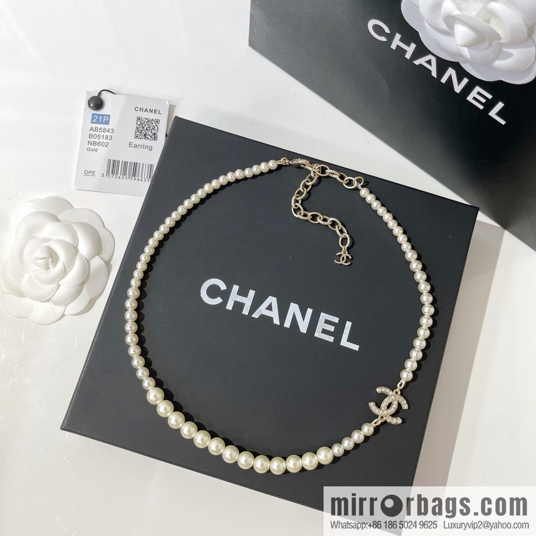 2021 new Chanel double c pearl necklace