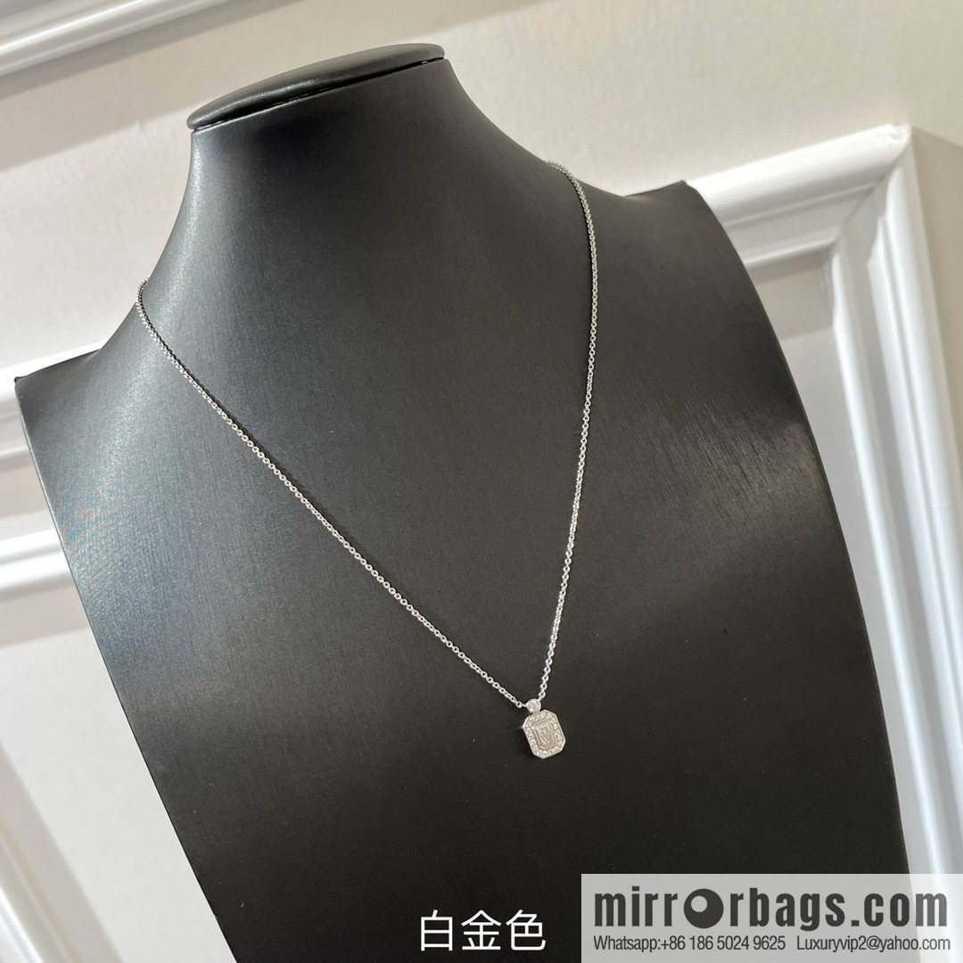 HARRY WINSTON HW square necklace