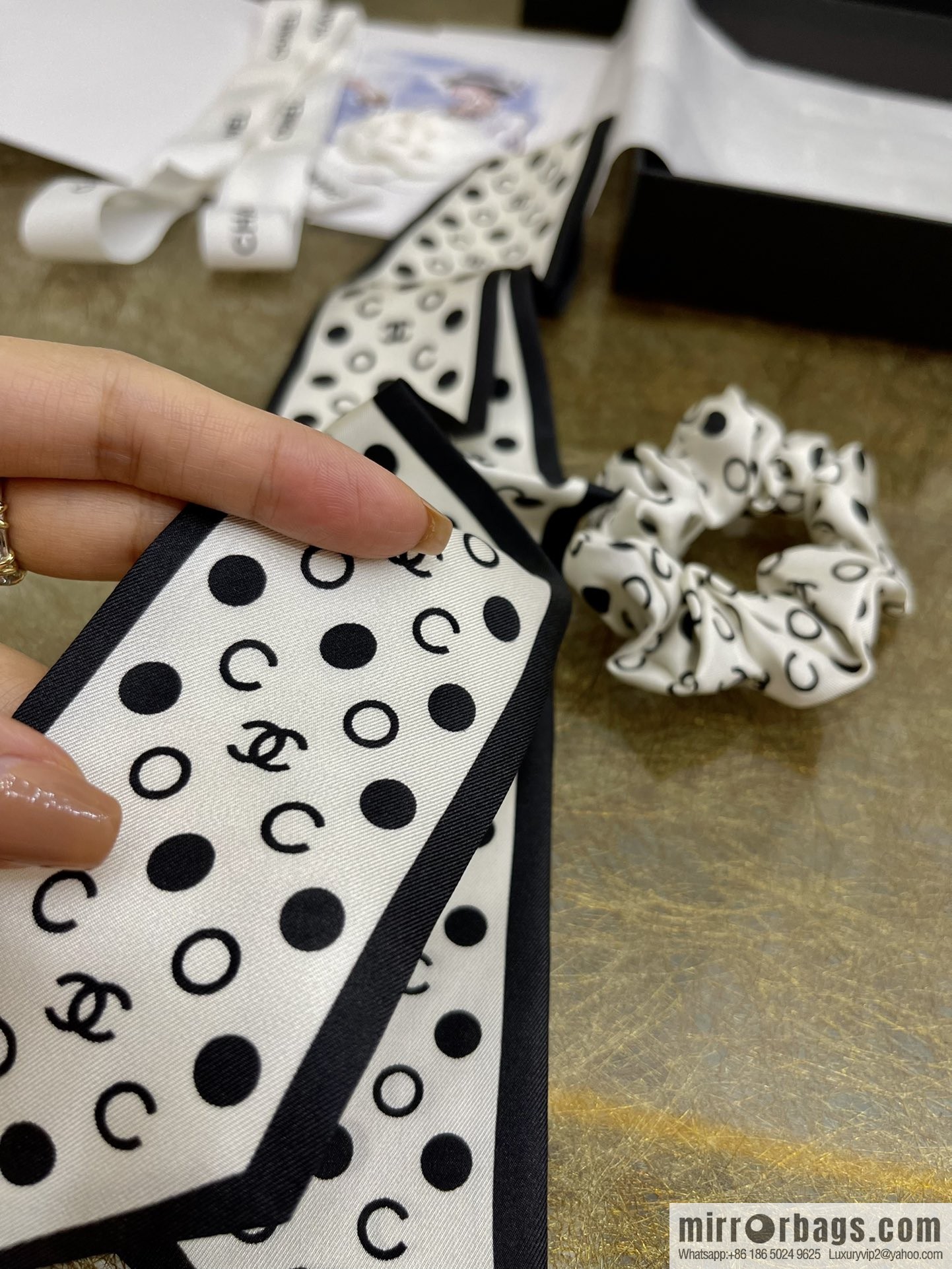 Chanel Polka Dots Two-piece Accessories 100% Silk Ribbon aa7533