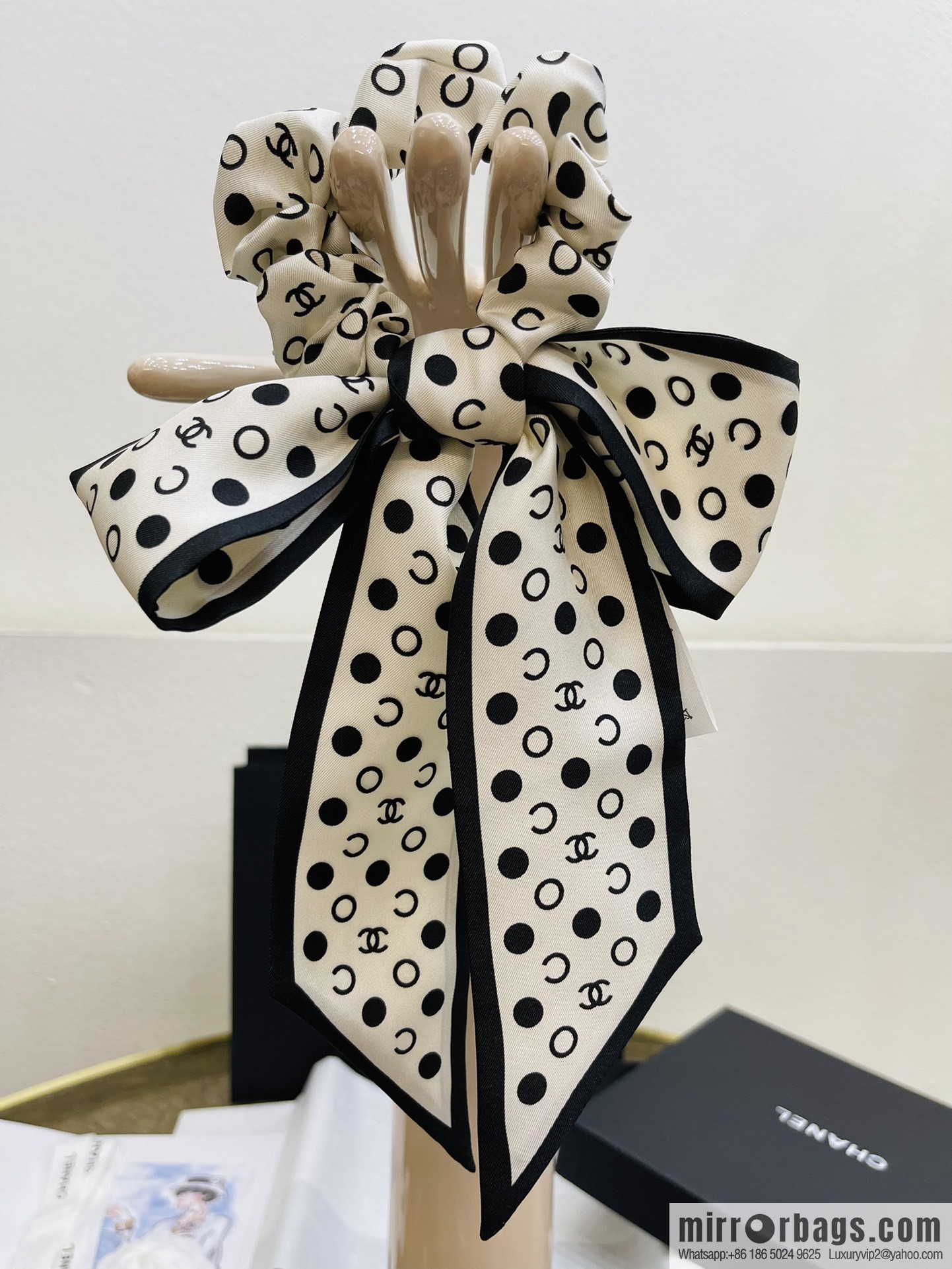 Chanel Polka Dots Two-piece Accessories 100% Silk Ribbon aa7533