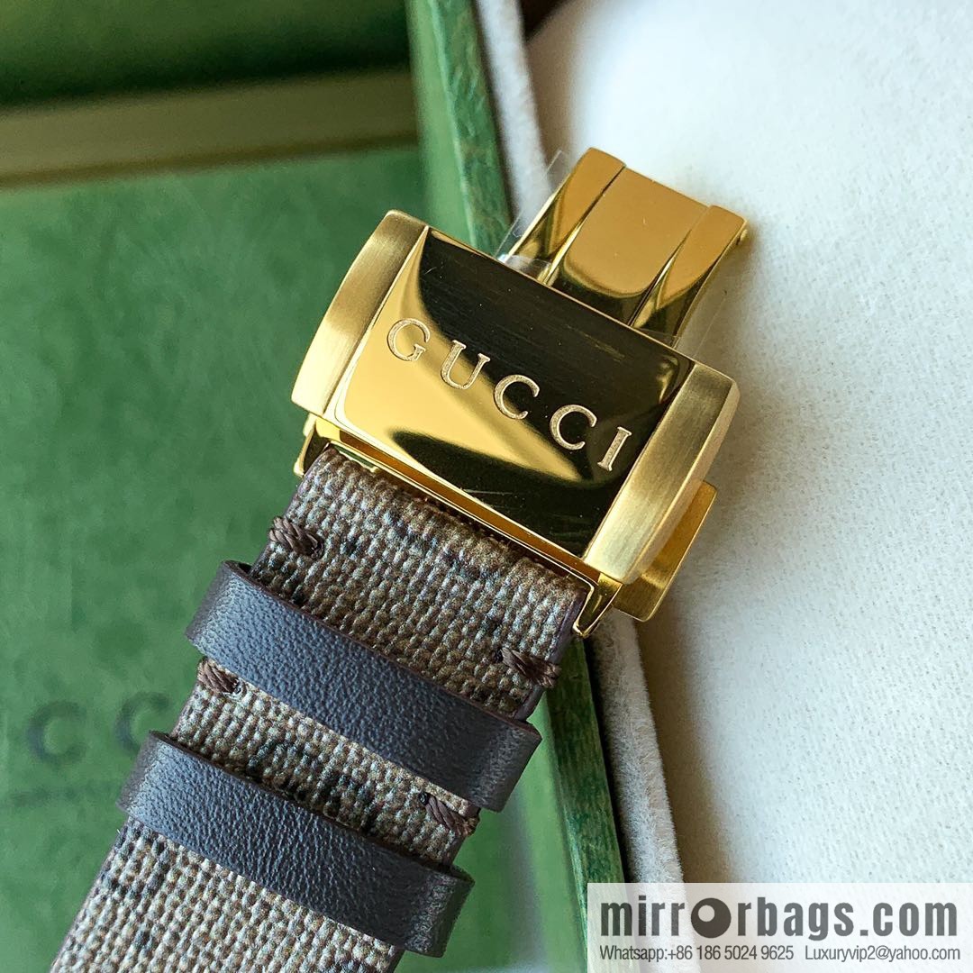 Gucci Gucci Dora A Dream joint limited edition Doraemon × Gucci joint series GucciDive watch