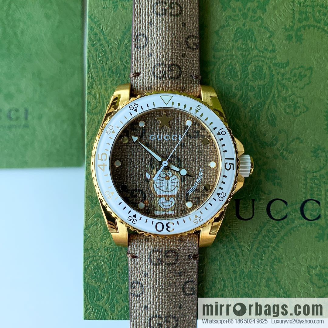 Gucci Gucci Dora A Dream joint limited edition Doraemon × Gucci joint series GucciDive watch