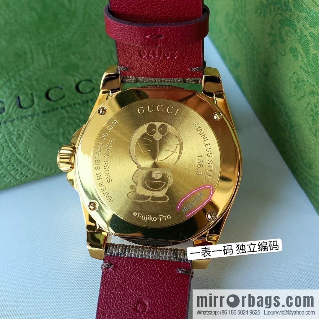 Gucci Gucci Dora A Dream joint limited edition Doraemon × Gucci joint series GucciDive watch