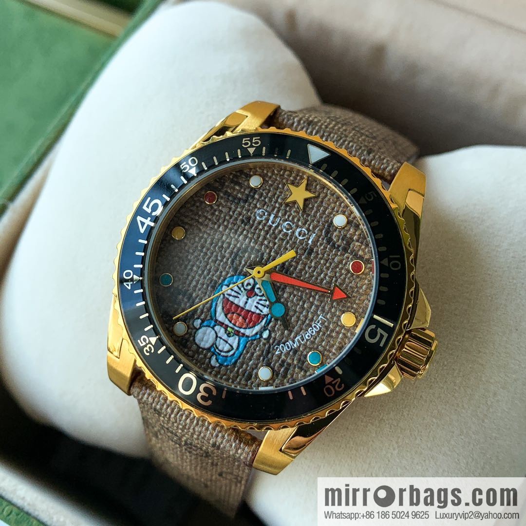 Gucci Gucci Dora A Dream joint limited edition Doraemon × Gucci joint series GucciDive watch