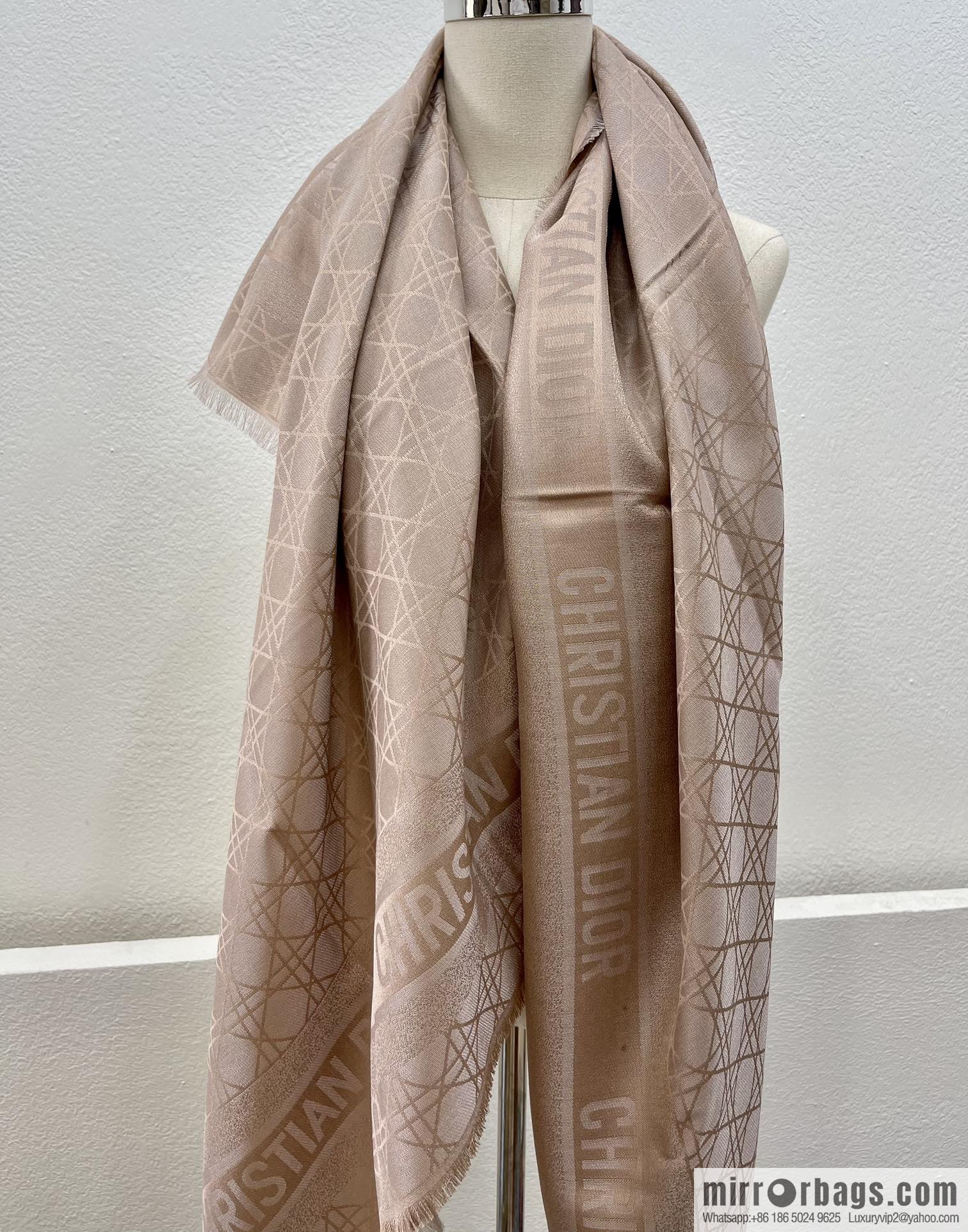Dior Dior Classic Rattan Checkered Scarf 04CAL140I630_C019