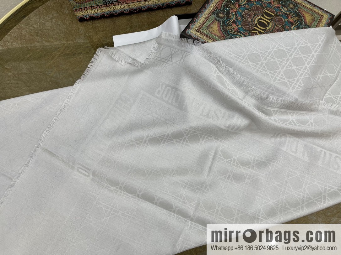 Dior Dior Classic Rattan Checkered Scarf 04CAL140I630_C019