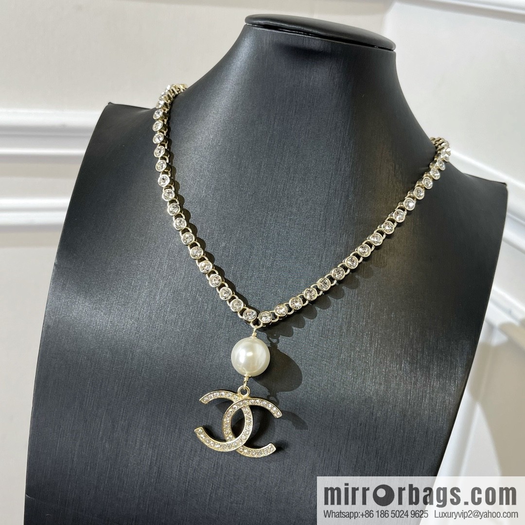2021 new Chanel double c pearl full diamond necklace