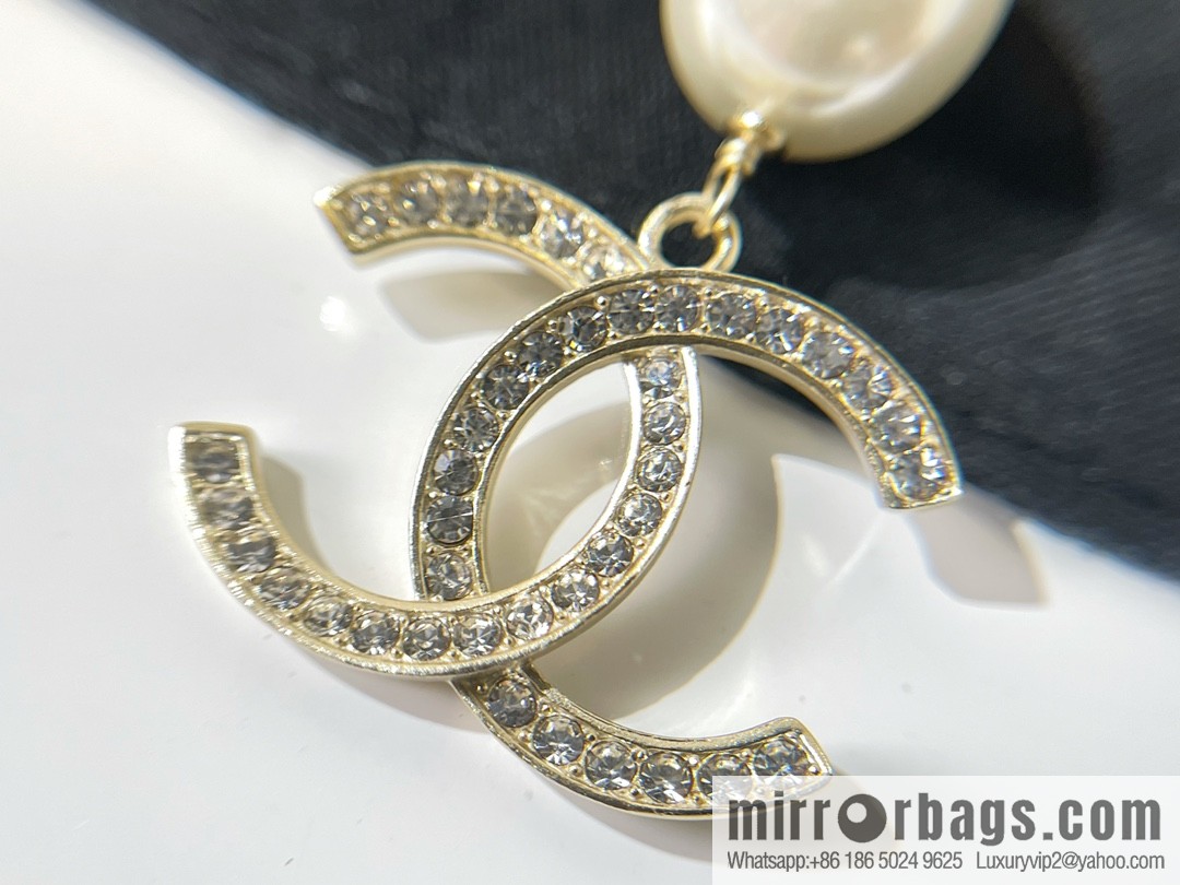 2021 new Chanel double c pearl full diamond necklace