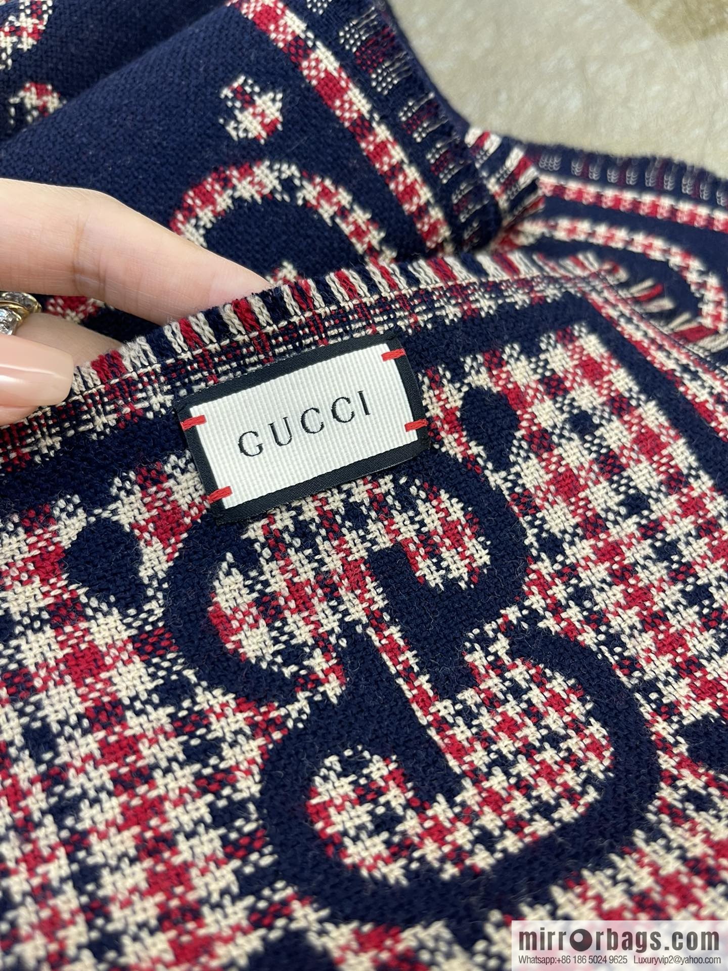 GUCCI Gucci Classic GG pattern 100% wool long towel