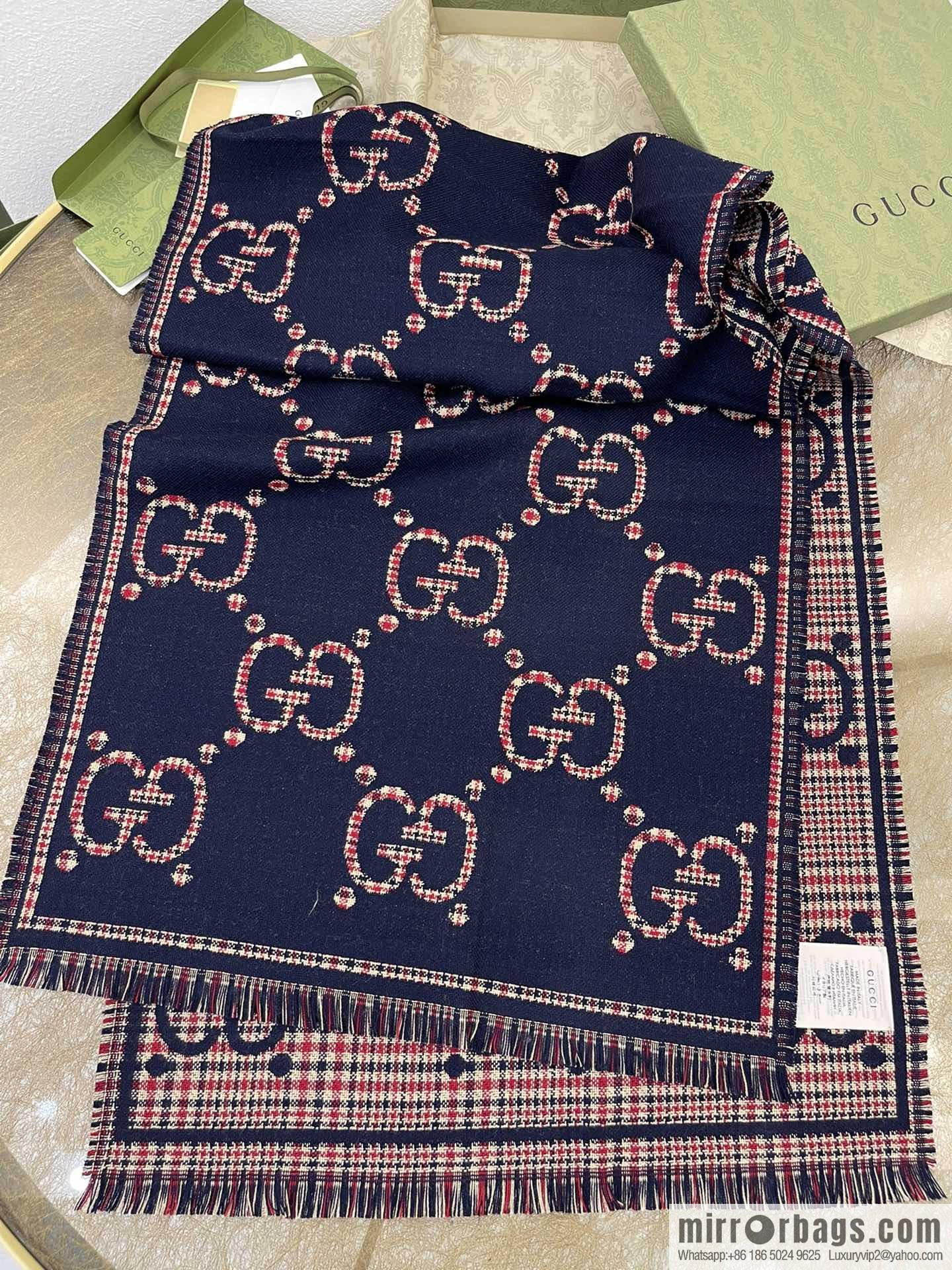 GUCCI Gucci Classic GG pattern 100% wool long towel