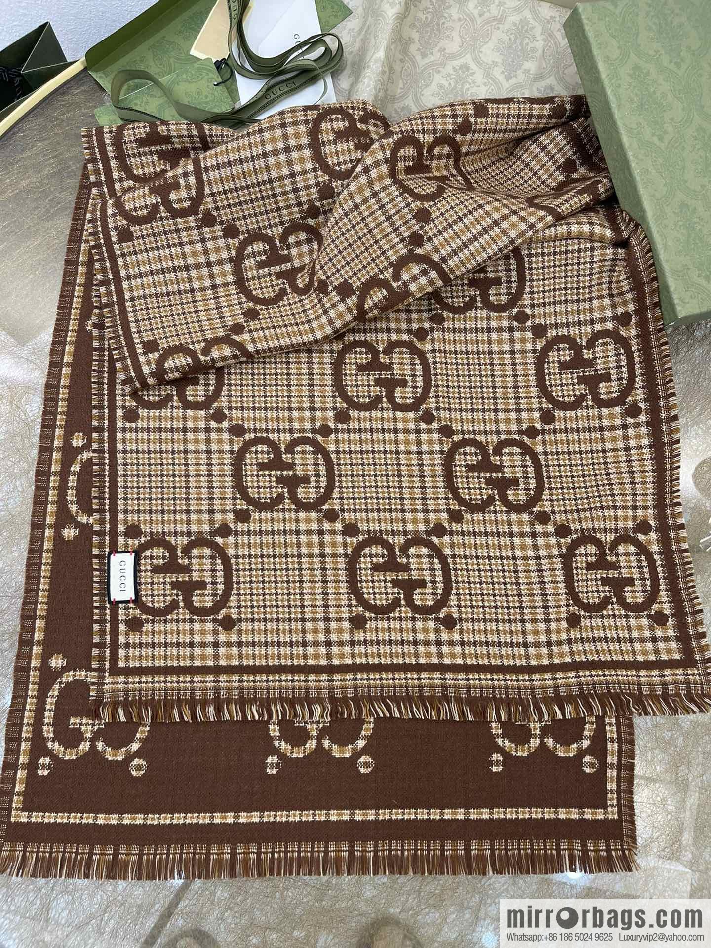 GUCCI Gucci Classic GG pattern 100% wool long towel