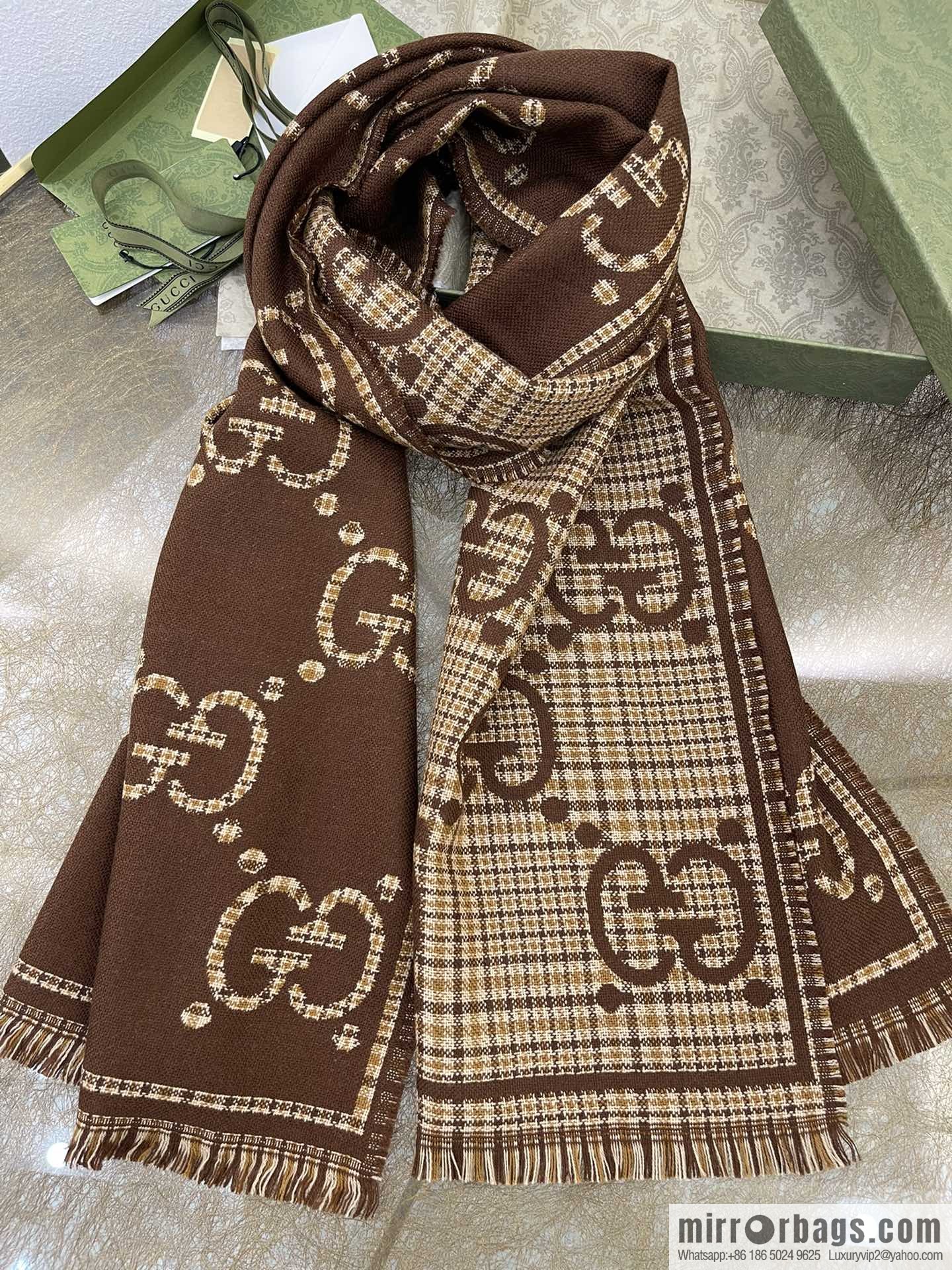 GUCCI Gucci Classic GG pattern 100% wool long towel