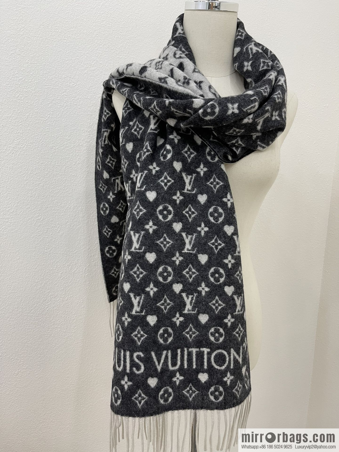 LV Louis Vuitton 100% cashmere scarf Mp2907