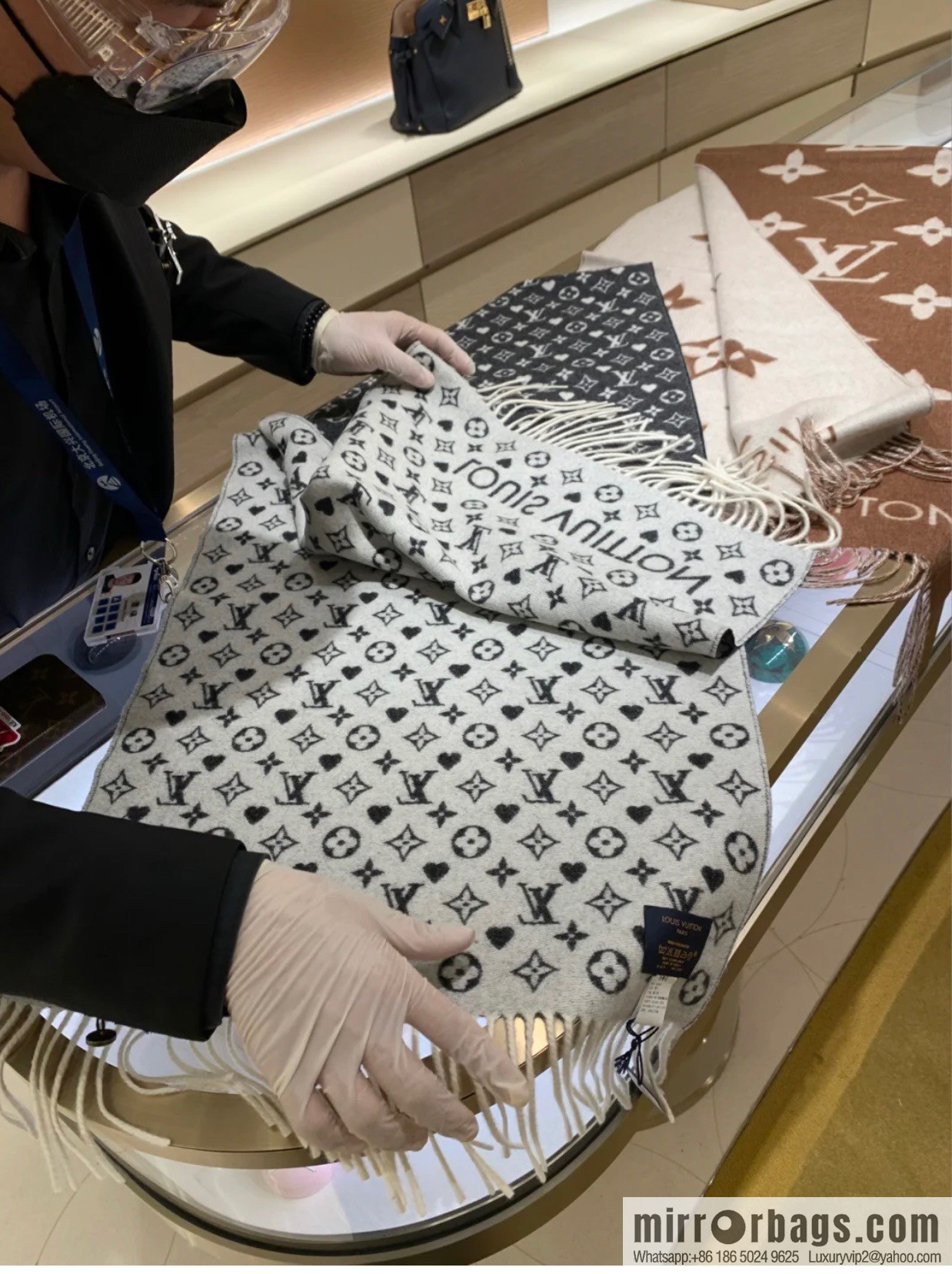 LV Louis Vuitton 100% cashmere scarf Mp2907