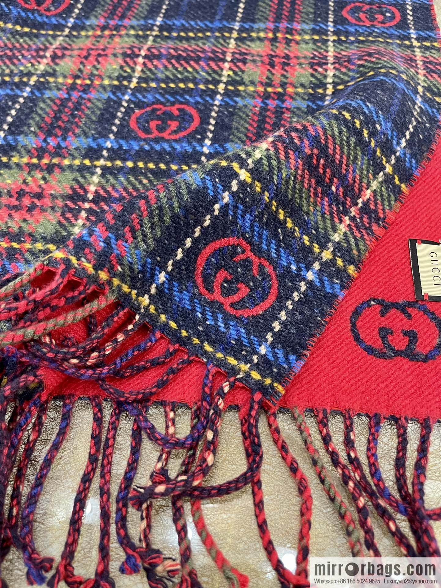 GUCCI Gucci GG logo latest double-sided scarf 643208