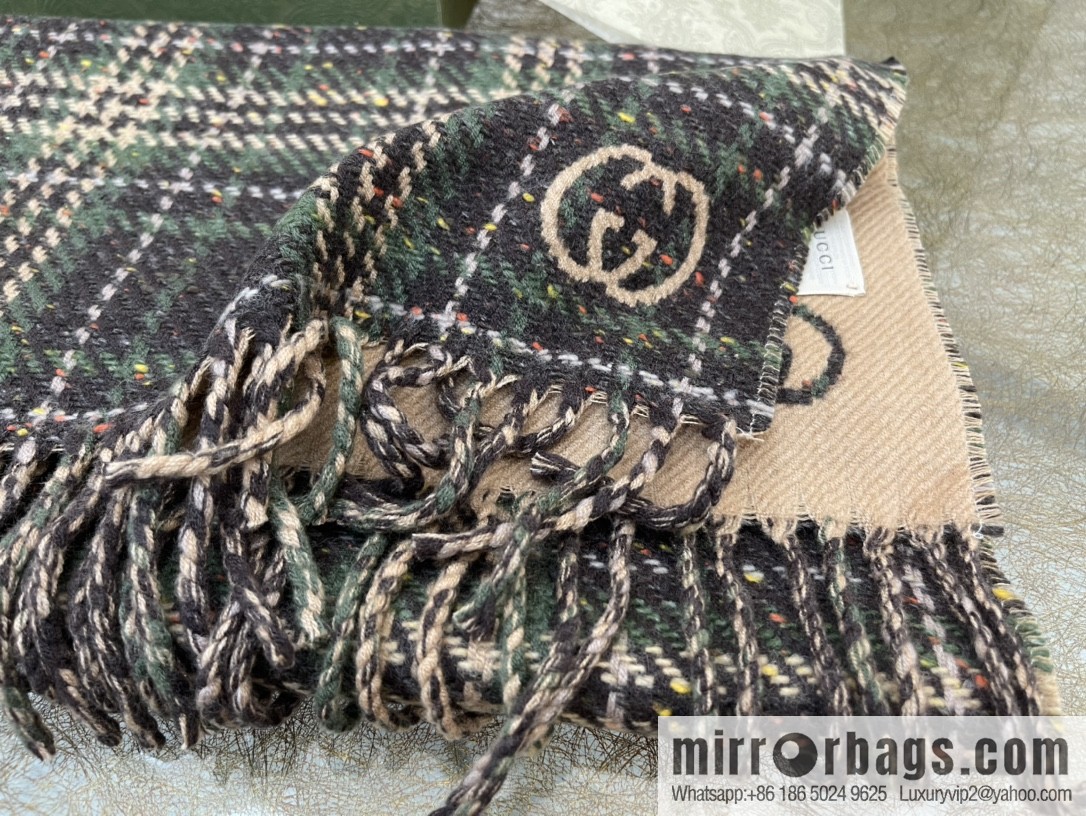 GUCCI Gucci GG logo latest double-sided scarf 643208