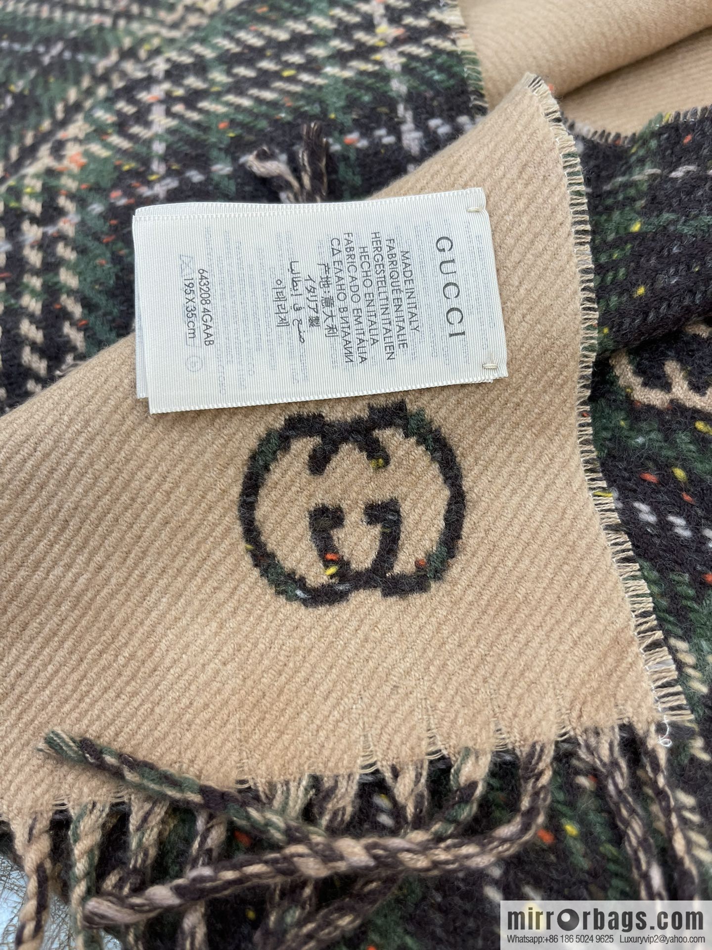 GUCCI Gucci GG logo latest double-sided scarf 643208