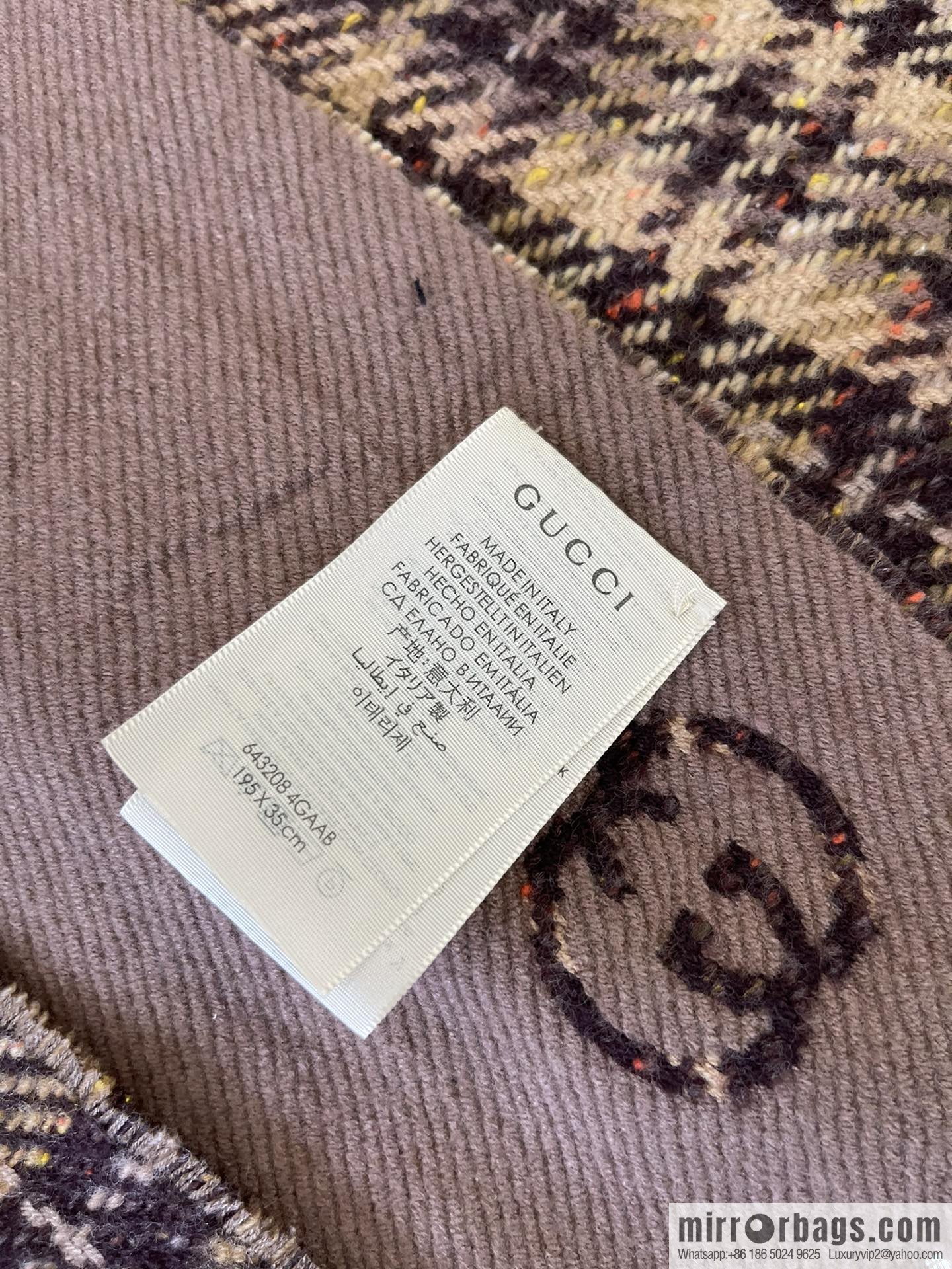 GUCCI Gucci GG logo latest double-sided scarf 643208