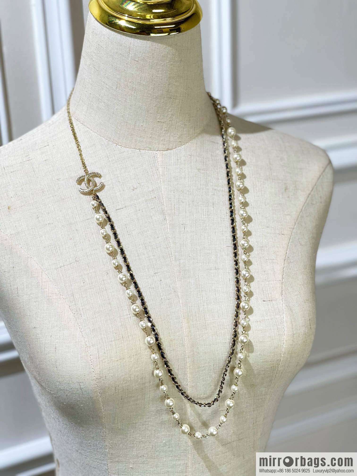 2021 new Chanel double c pearl double layer black leather rope necklace