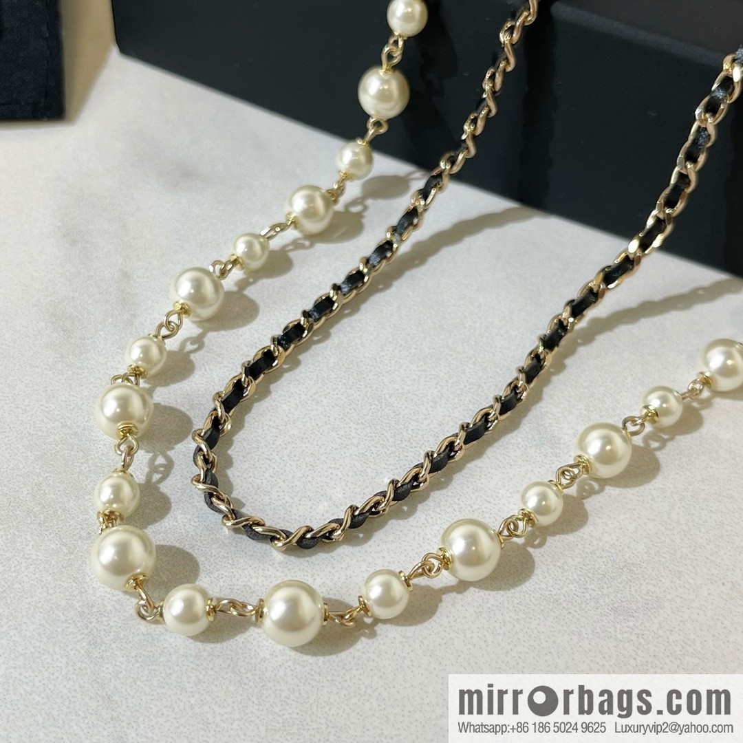 2021 new Chanel double c pearl double layer black leather rope necklace