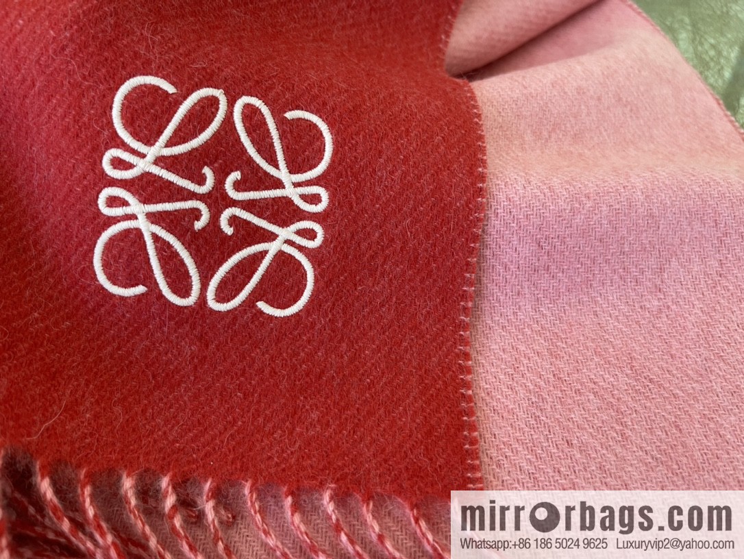 LOEWE Luo Yiwei cashmere men's and women's same scarf